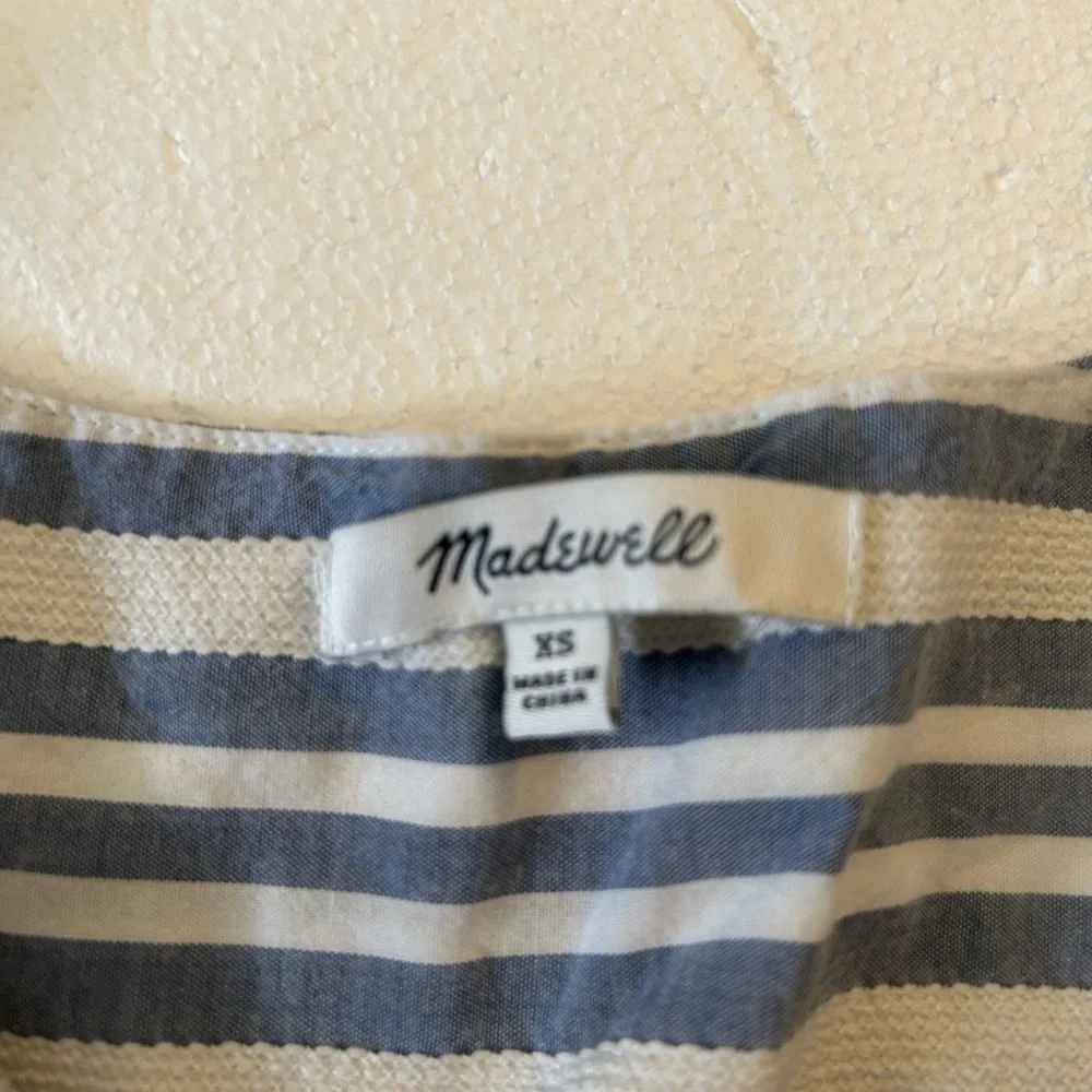 Madewell blue white striped button down short sleeve top